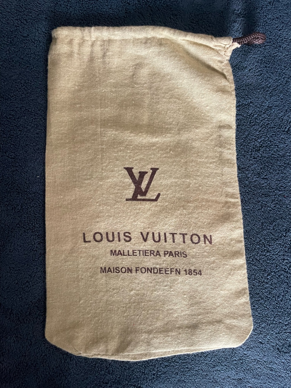 Louis Vuitton Beige Dust Bag with Brown Logo